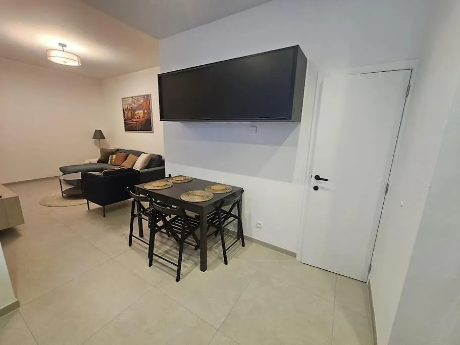 Cosy Appartement General Henry Brussels Belgium